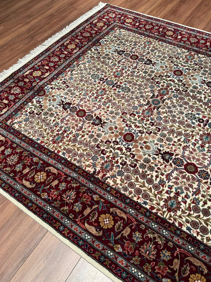 Hereke Yedi Dağın Çiçeği Orijinal El Dokuması Kırmızı Krem Yün Halı 198x288 5.70 Metrekare - 7x10 ft