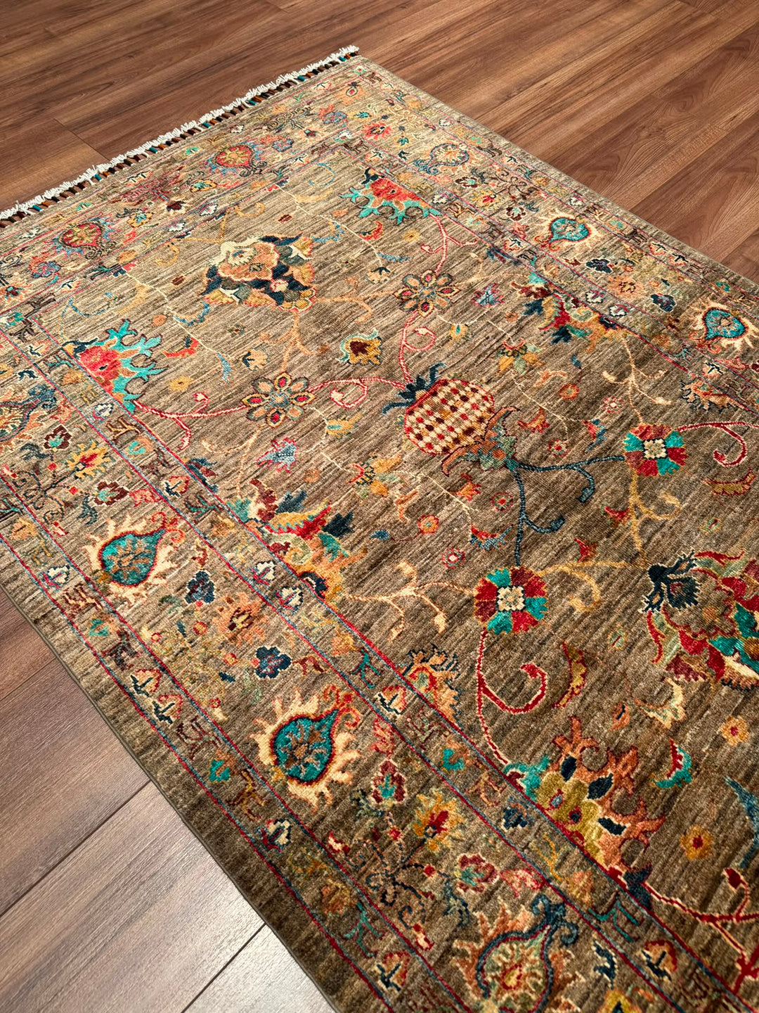 Sultani Binbirgece Geniş Yolluk Orijinal El Dokuması Bej Kök Boya Yün Halı 119x295 3.51 Metrekare - 4x10 ft