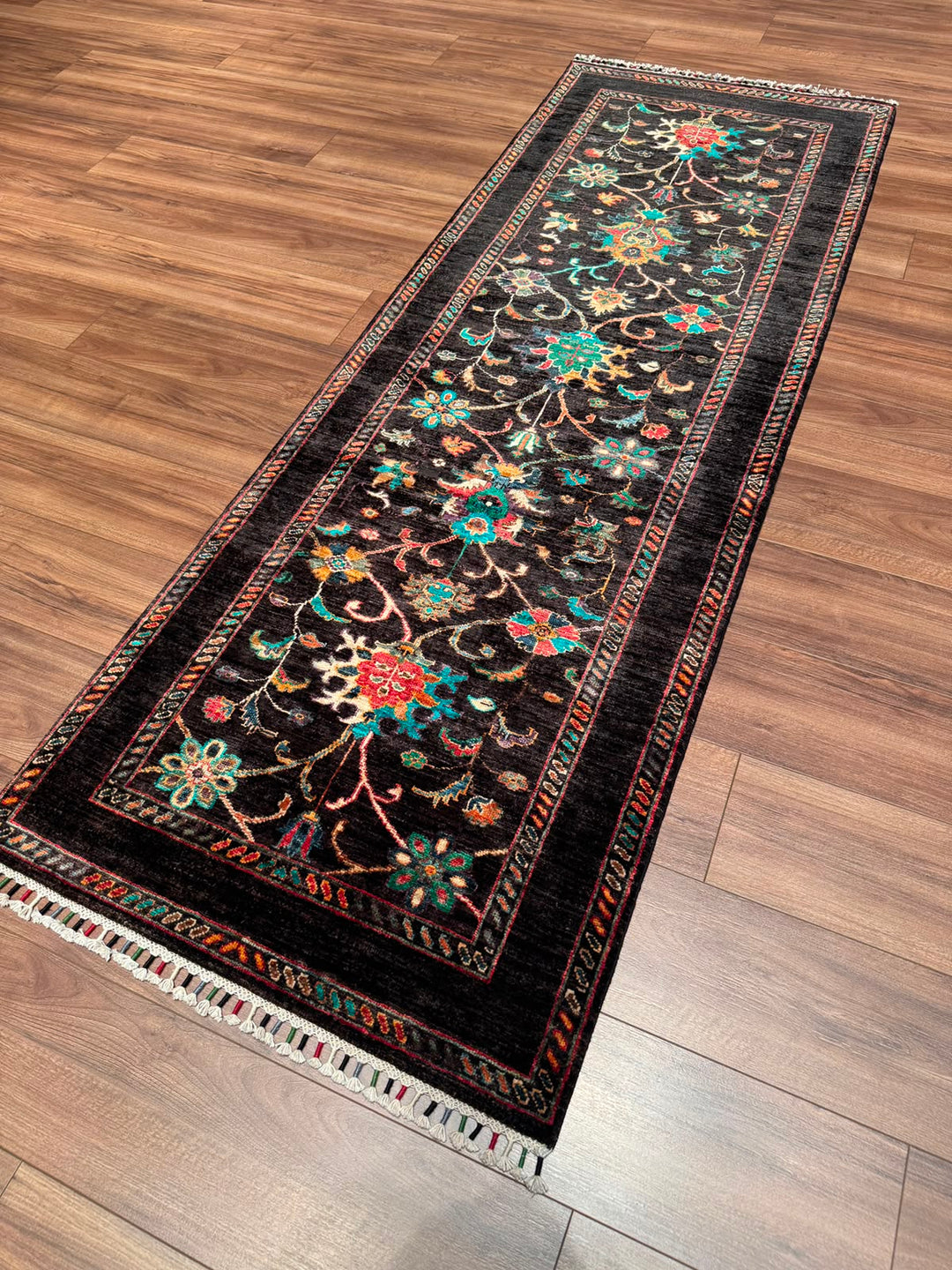 Sultani Binbirgece Yolluk Orijinal El Dokuması Siyah Kök Boya Yün Halı 0.84x237 1.99 Metrekare - 3x8 ft