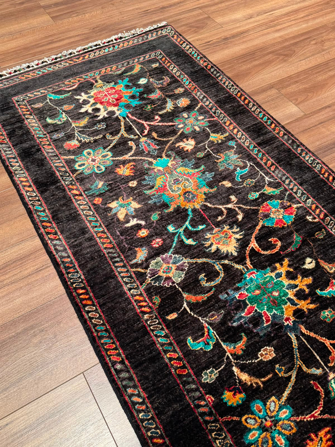 Sultani Binbirgece Yolluk Orijinal El Dokuması Siyah Kök Boya Yün Halı 0.84x237 1.99 Metrekare - 3x8 ft