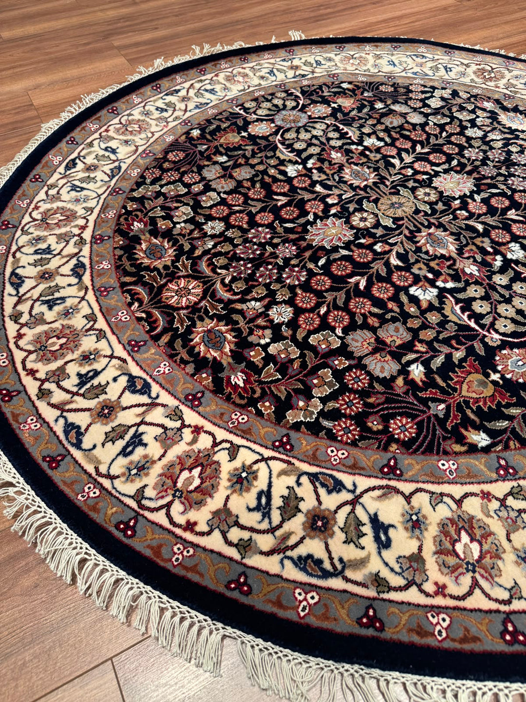 Hereke Yedi Dağın Çiçeği Yuvarlak Orijinal El Dokuması Mavi Krem Yün Halı 155x155 2.40 Metrekare - 5x5 ft
