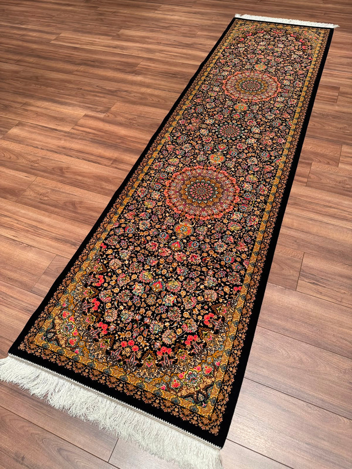 İran Tebriz Lacivert Modal İpeği Halı 0.80x300 2.4 Metrekare - 3x10 ft