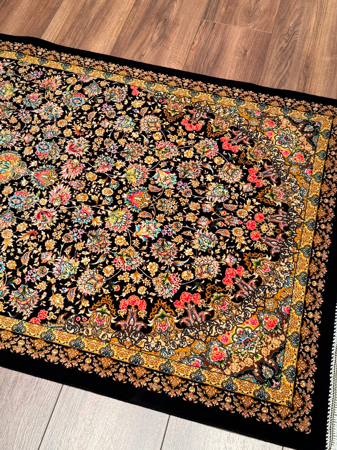 İran Tebriz Lacivert Modal İpeği Halı 0.80x300 2.4 Metrekare - 3x10 ft