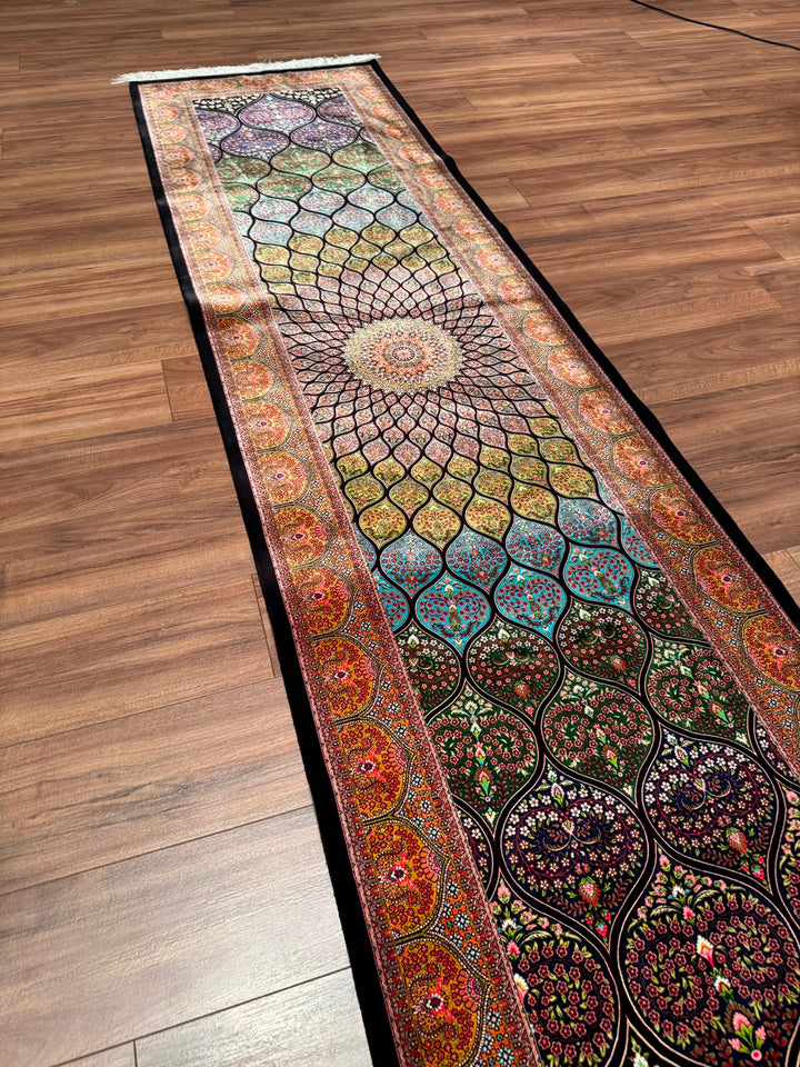 İran Gümbed Multi Modal İpeği Halı 0.80x300 2.4 Metrekare - 3x10 ft