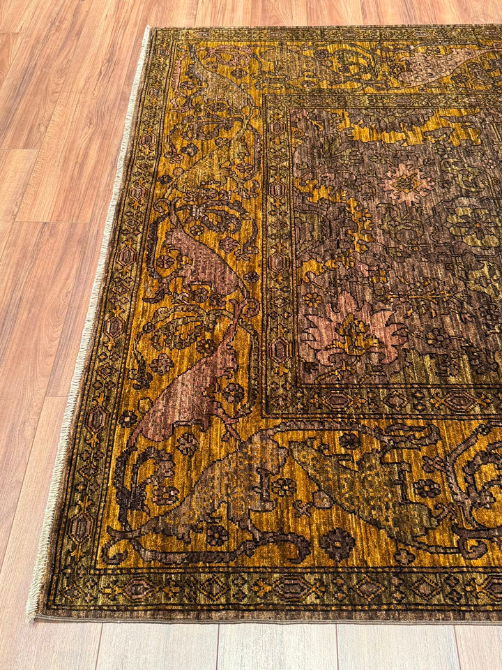 Selçuklu Orijinal El Dokuması Kahverengi Kök Boya Yün Halı 186x266 4.95 Metrekare - 7x10 ft