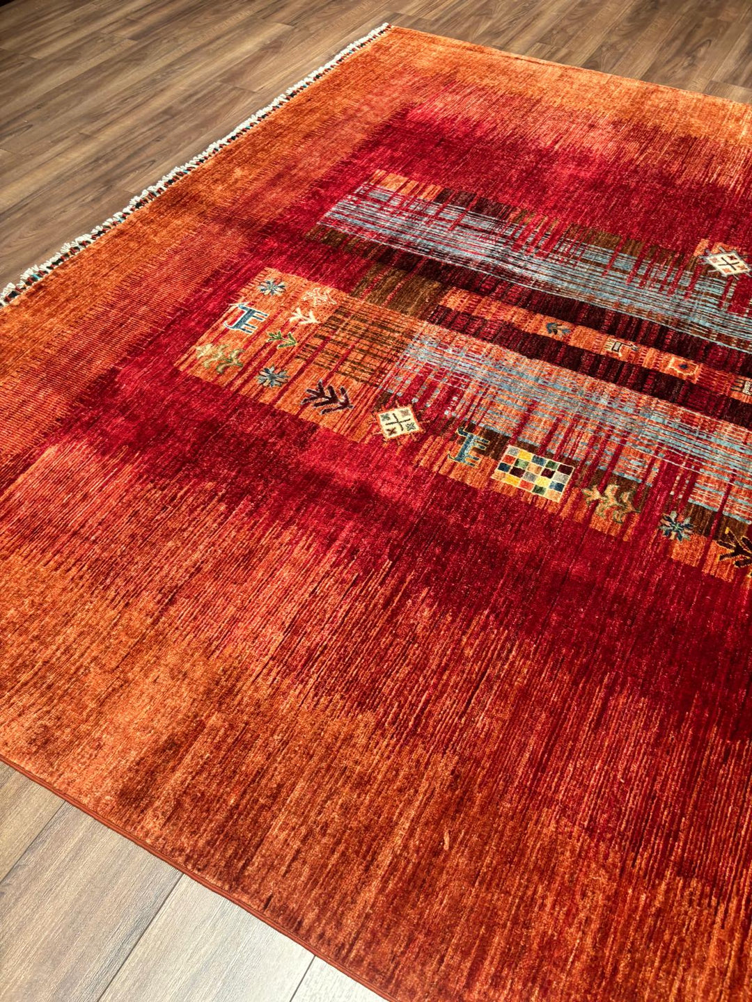 Khorjin Orijinal El Dokuması Kırmızı Kök Boya Yün Halı 247x299 7.39 Metrekare - 7x10 ft