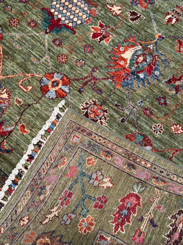 Sultani Binbirgece Orijinal El Dokuması Yeşil Kök Boya Yün Halı 206x308 6.34 Metrekare - 7x10 ft