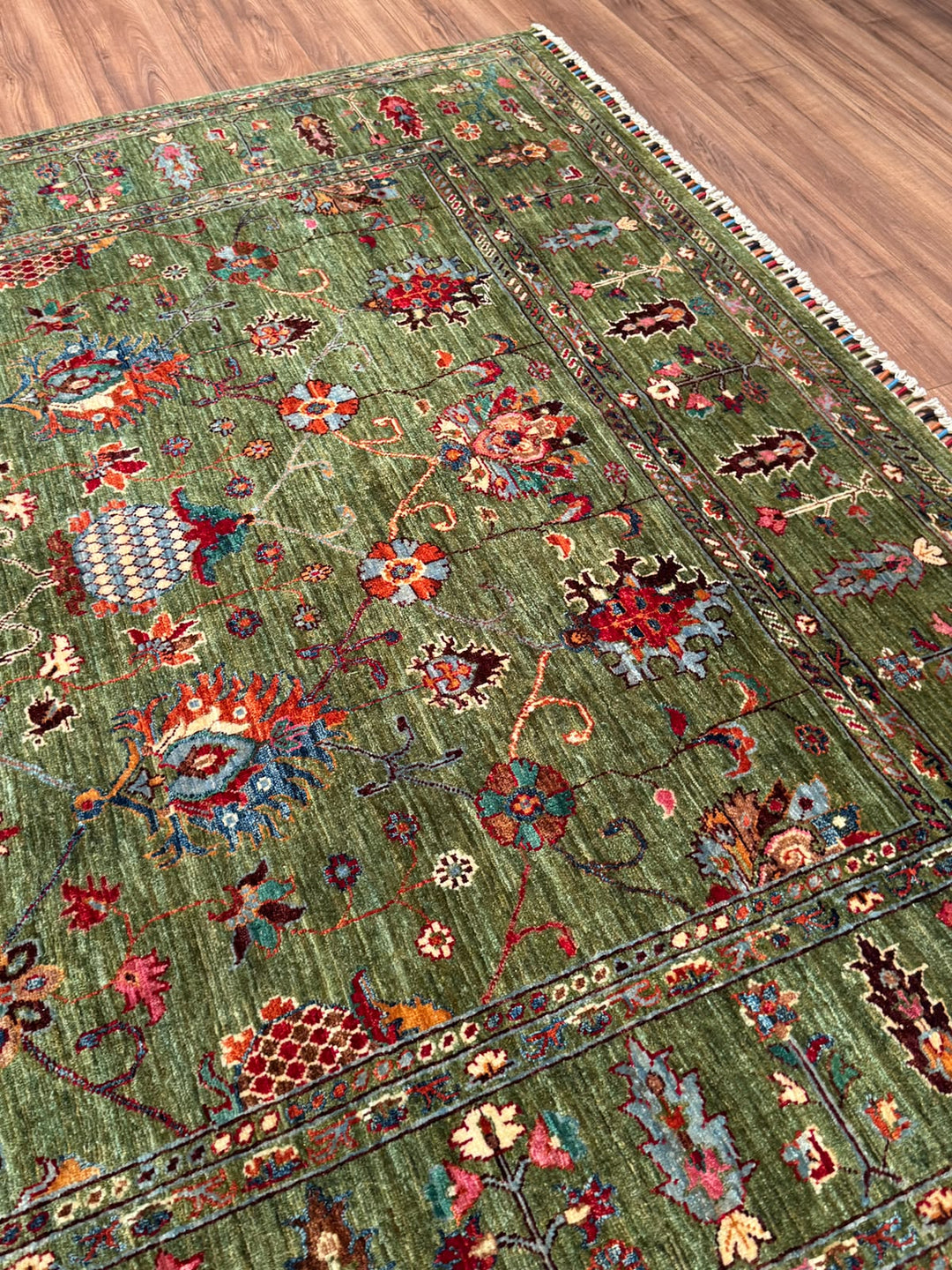 Sultani Binbirgece Orijinal El Dokuması Yeşil Kök Boya Yün Halı 206x308 6.34 Metrekare - 7x10 ft