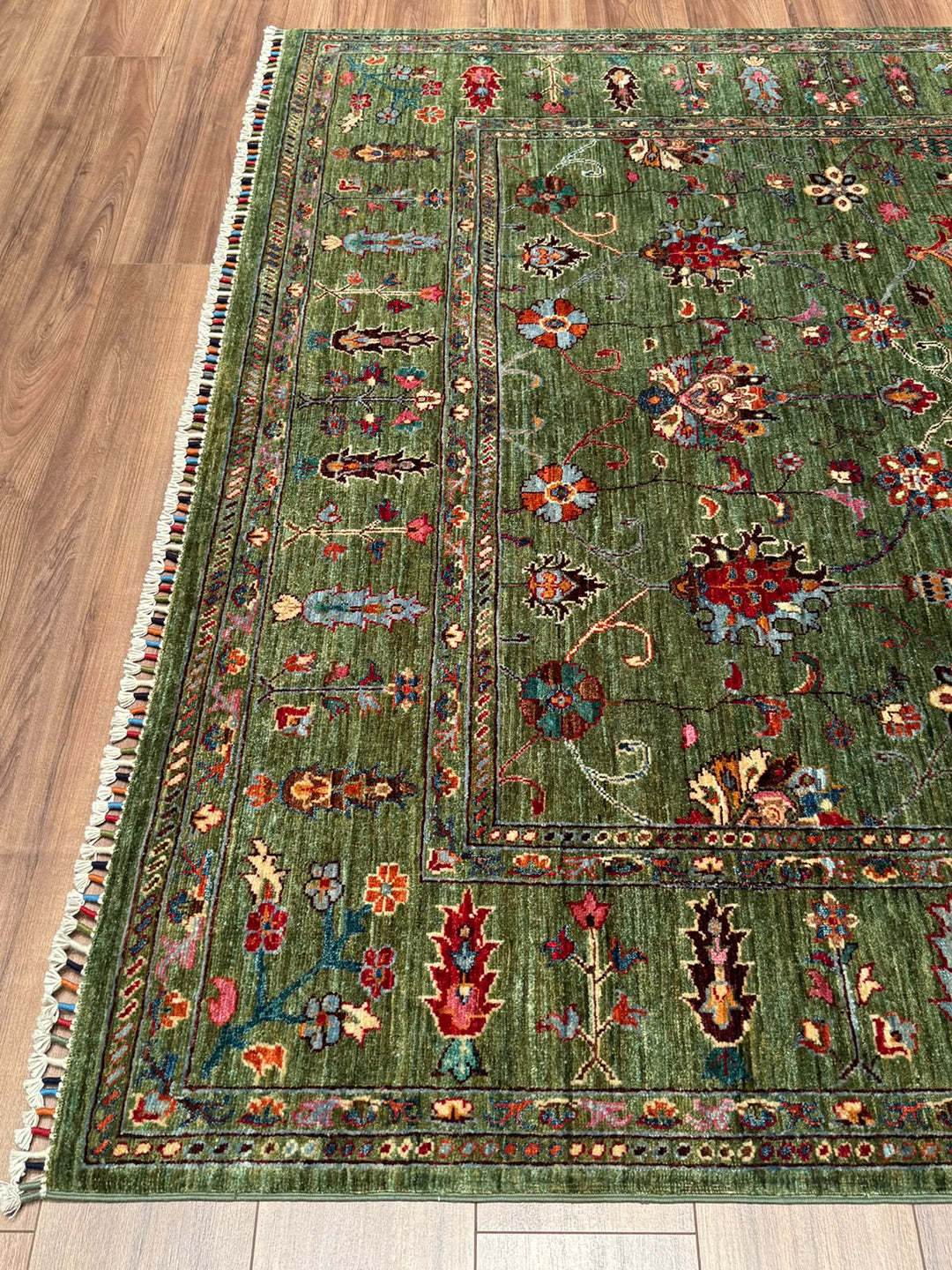Sultani Binbirgece Orijinal El Dokuması Yeşil Kök Boya Yün Halı 206x308 6.34 Metrekare - 7x10 ft