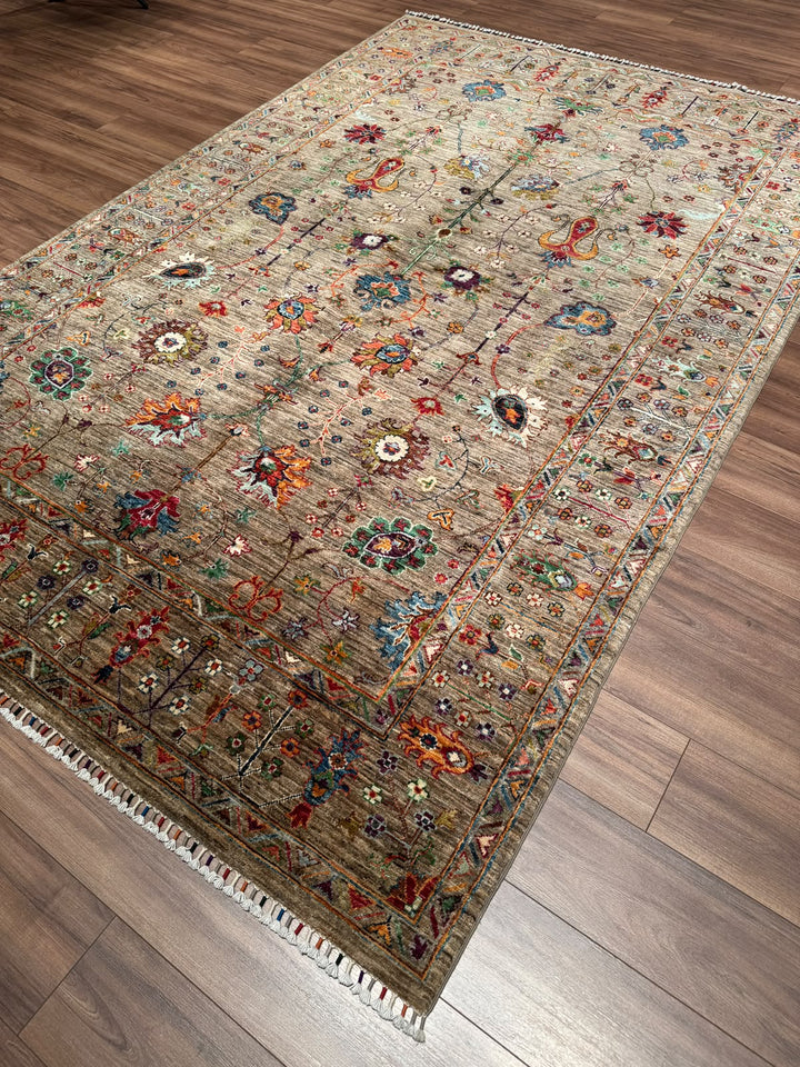 Sultani Çiçekli Orijinal El Dokuması Bej Kök Boya Yün Halı 202x306 6.18 Metrekare - 7x10 ft