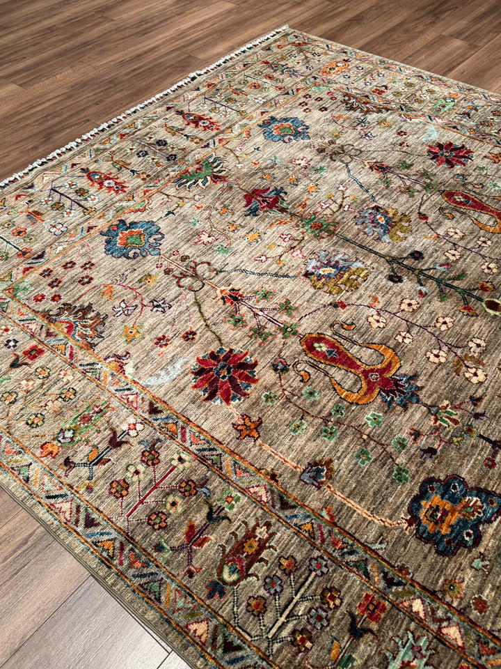 Sultani Çiçekli Orijinal El Dokuması Bej Kök Boya Yün Halı 202x306 6.18 Metrekare - 7x10 ft