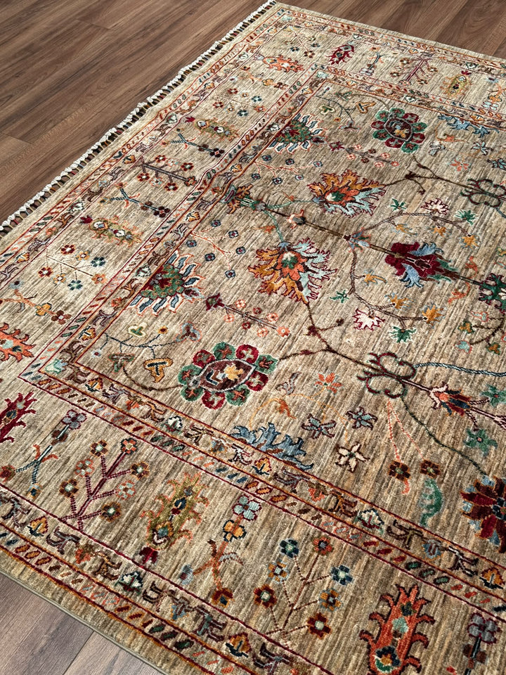 Sultani Çiçekli Orijinal El Dokuması Bej Kök Boya Yün Halı 195x294 5.73 Metrekare - 7x10 ft