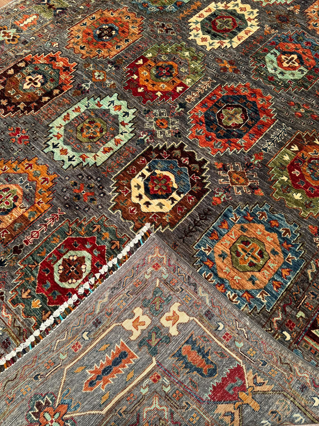 Veziri Orijinal El Dokuması Gri Kök Boya Yün Halı 203x307 6.23 Metrekare - 7x10 ft
