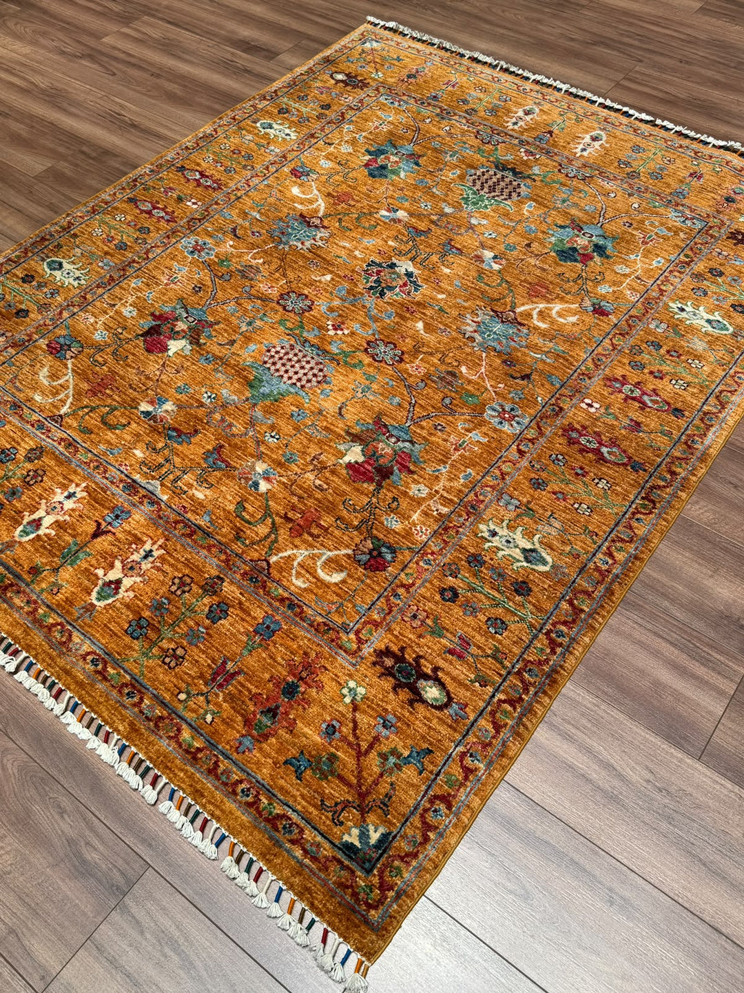 Sultani Binbirgece Orijinal El Dokuması Turuncu Kök Boya Yün Halı 154x194 2.99 Metrekare - 5x6 ft