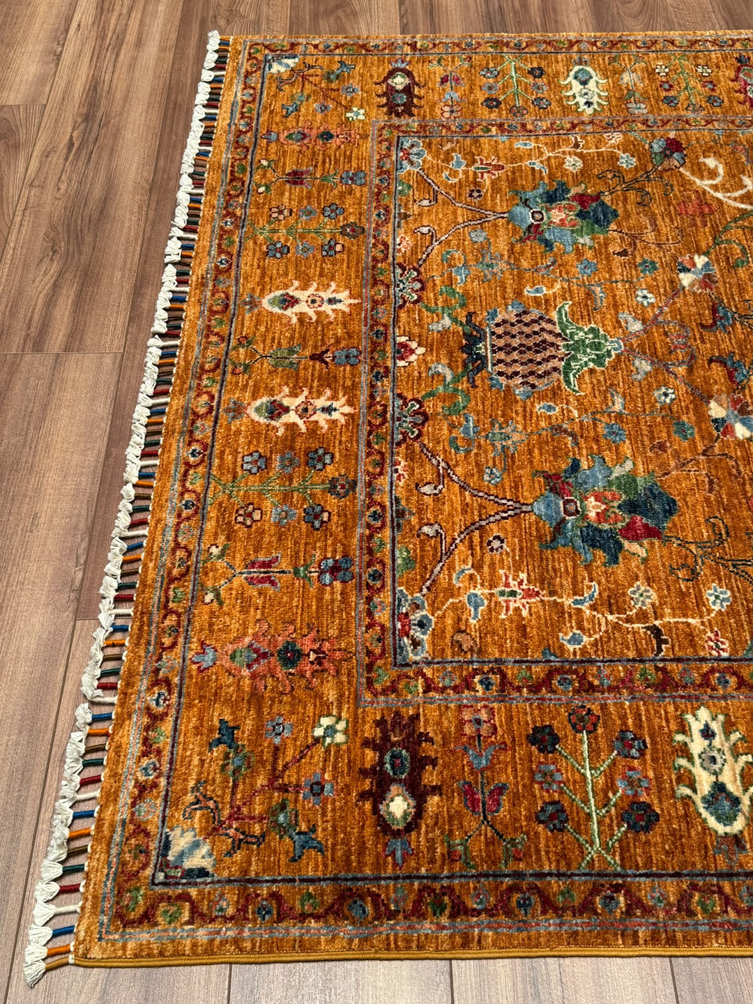 Sultani Binbirgece Orijinal El Dokuması Turuncu Kök Boya Yün Halı 154x194 2.99 Metrekare - 5x6 ft