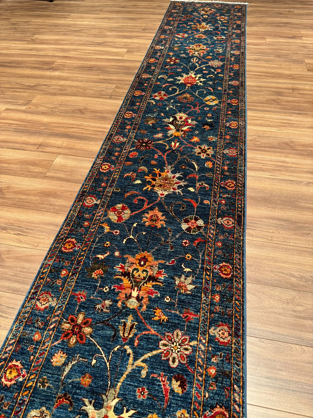 Sultani Binbirgece Uzun Yolluk Orijinal El Dokuması Lacivert Kök Boya Yün Halı 0.77x415 3.20 Metrekare - 3x13 ft