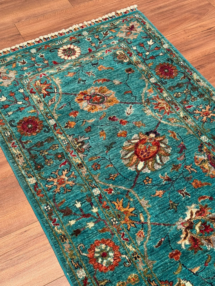 Sultani Çiçekli Yolluk Orijinal El Dokuması Turkuaz Kök Boya Yün Halı 0.82x304 2.49 Metrekare - 3x10 ft