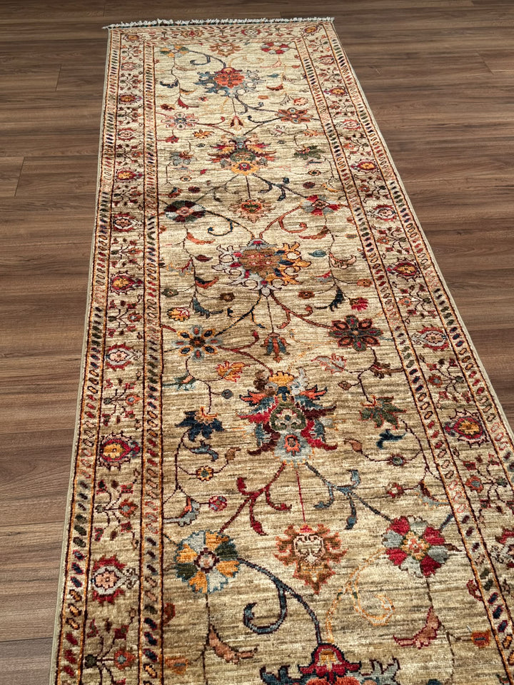 Sultani Binbirgece Uzun Yolluk Orijinal El Dokuması Bej Kök Boya Yün Halı 0.78x438 3.42 Metrekare - 3x13 ft