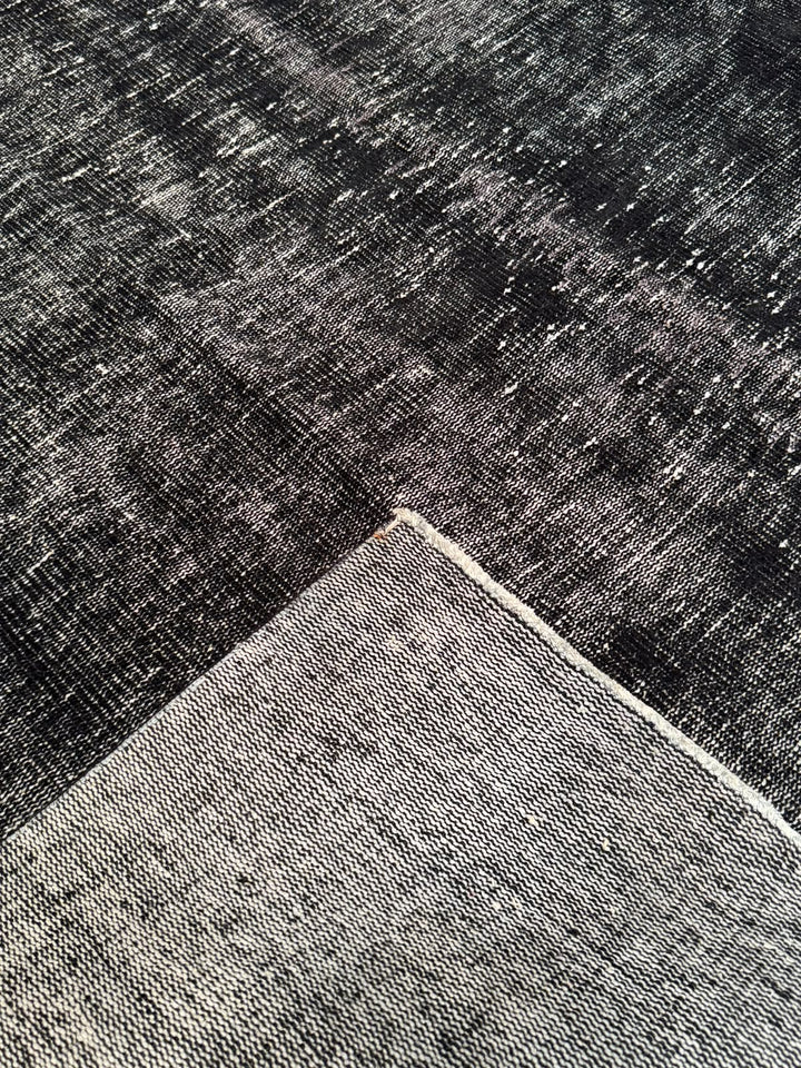 Orijinal Vintage Siyah Kök Boya Yün El Dokuma Halı 192x273 5.24 Metrekare - 6x8 ft