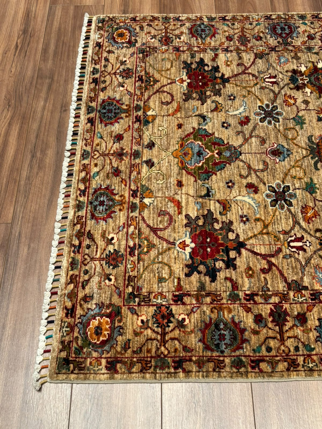 Sultani Binbirgece Orijinal El Dokuması Bej Kök Boya Yün Halı 120x179 2.15 Metrekare - 4x6 ft