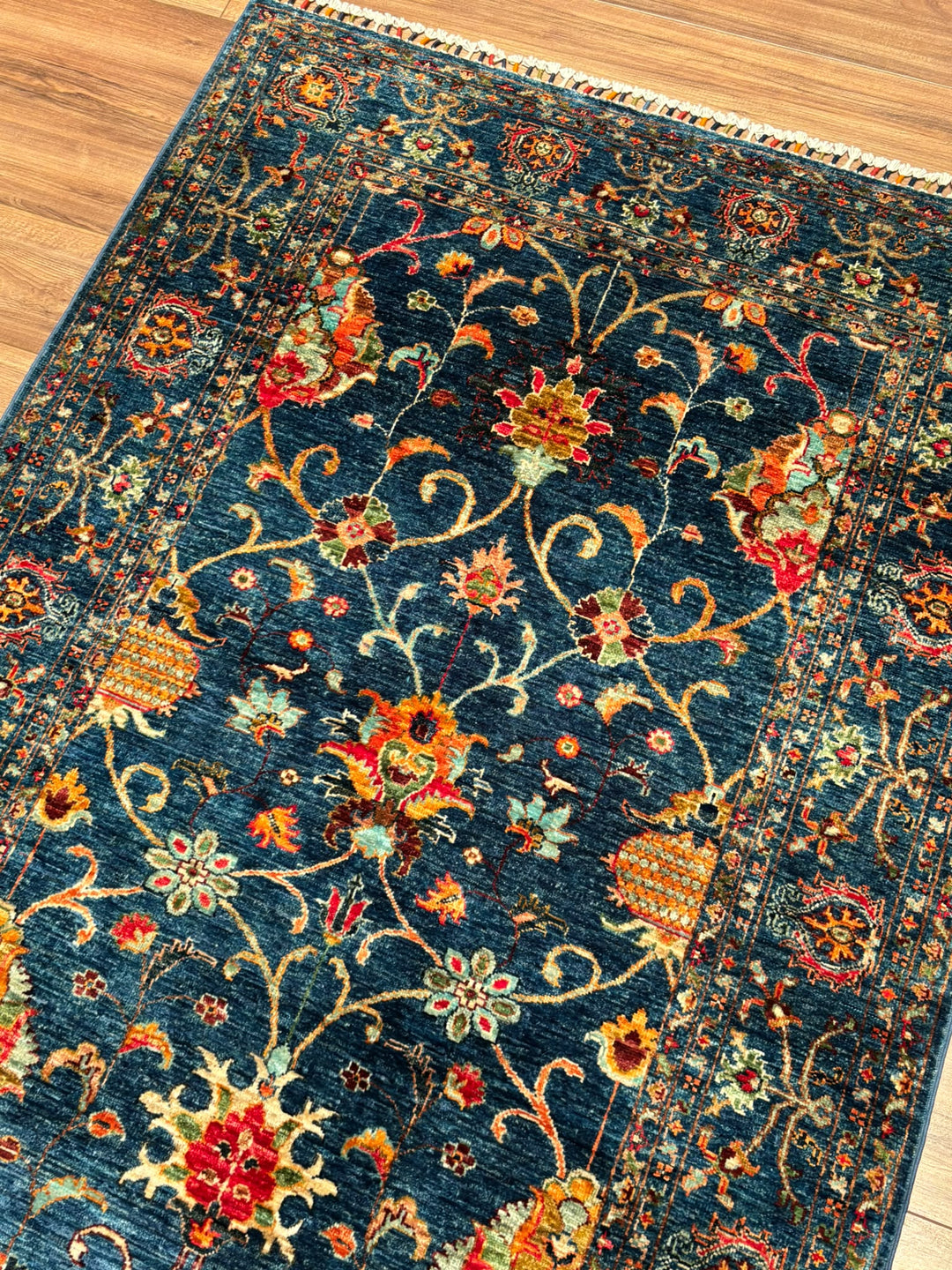 Sultani Binbirgece Orijinal El Dokuması Lacivert Kök Boya Yün Halı 125x182 2.28 Metrekare - 4x6 ft