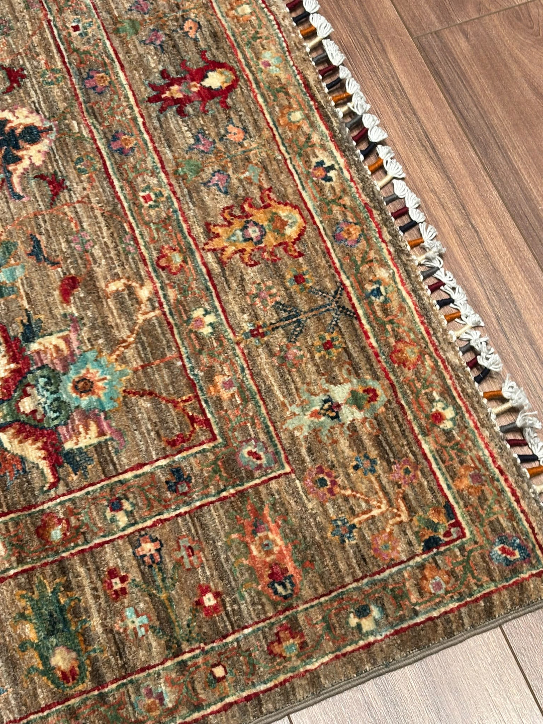 Sultani Binbirgece Orijinal El Dokuması Bej Kök Boya Yün Halı 122x178 2.17 Metrekare - 4x6 ft