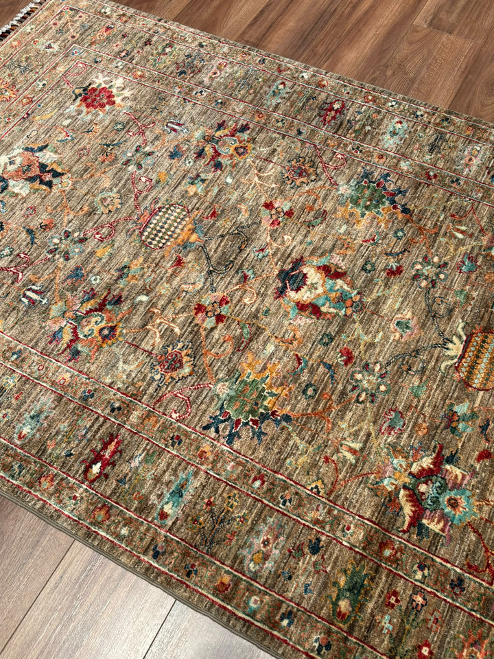 Sultani Binbirgece Orijinal El Dokuması Bej Kök Boya Yün Halı 122x178 2.17 Metrekare - 4x6 ft