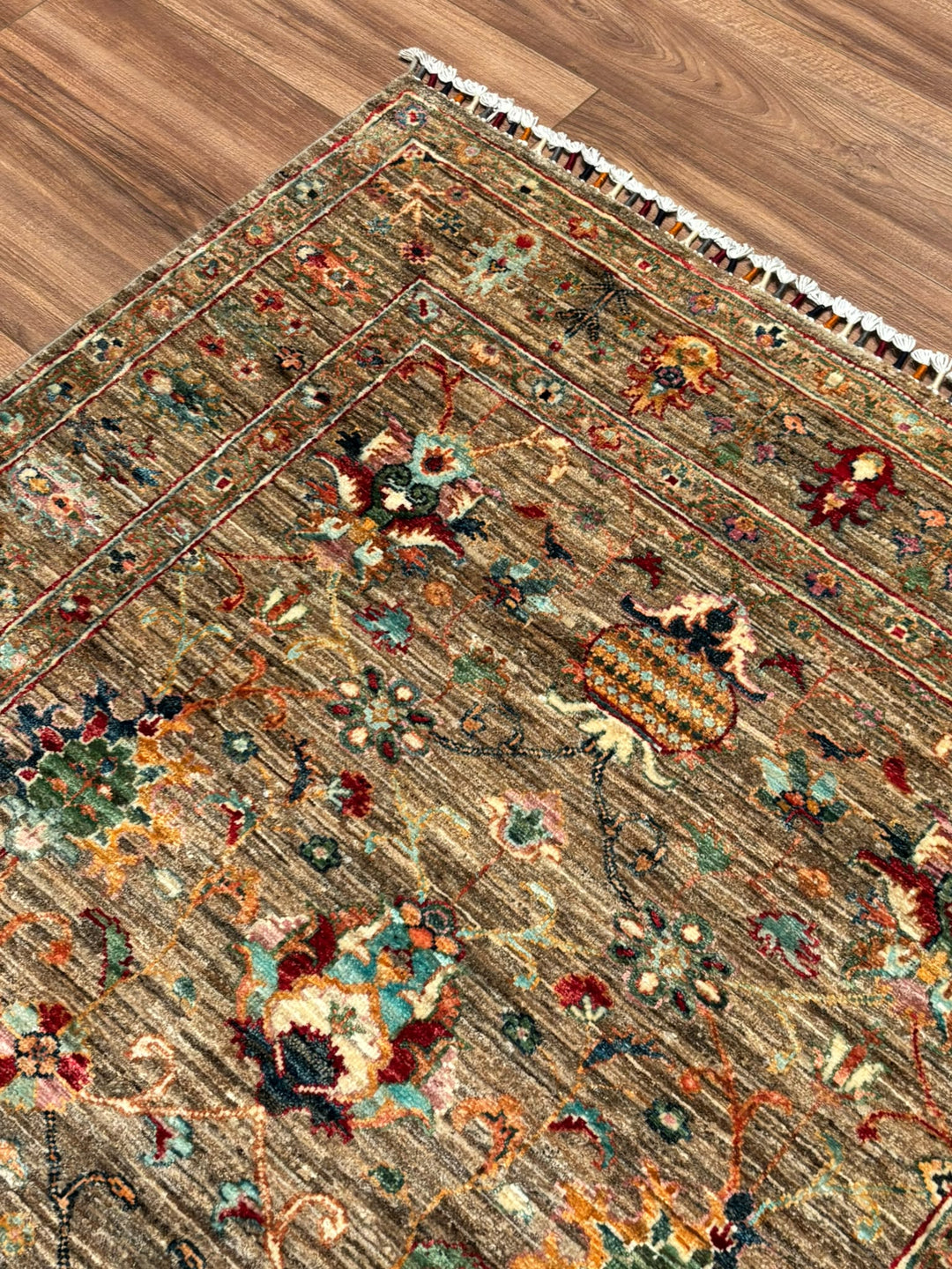 Sultani Binbirgece Orijinal El Dokuması Bej Kök Boya Yün Halı 122x178 2.17 Metrekare - 4x6 ft