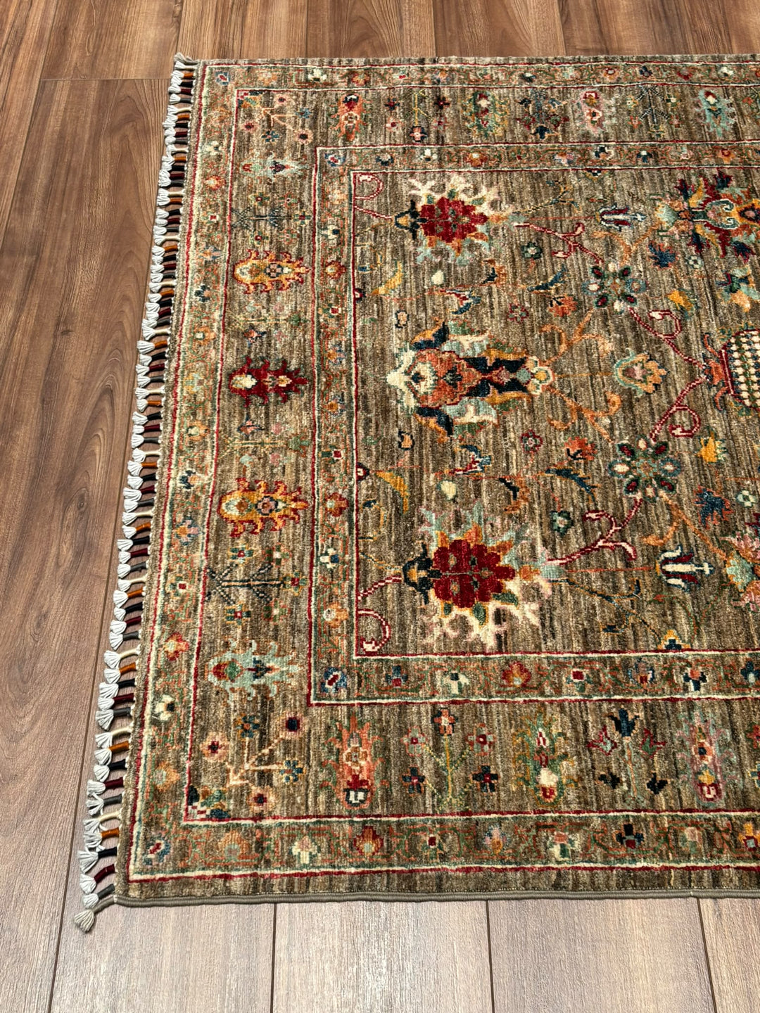 Sultani Binbirgece Orijinal El Dokuması Bej Kök Boya Yün Halı 122x178 2.17 Metrekare - 4x6 ft