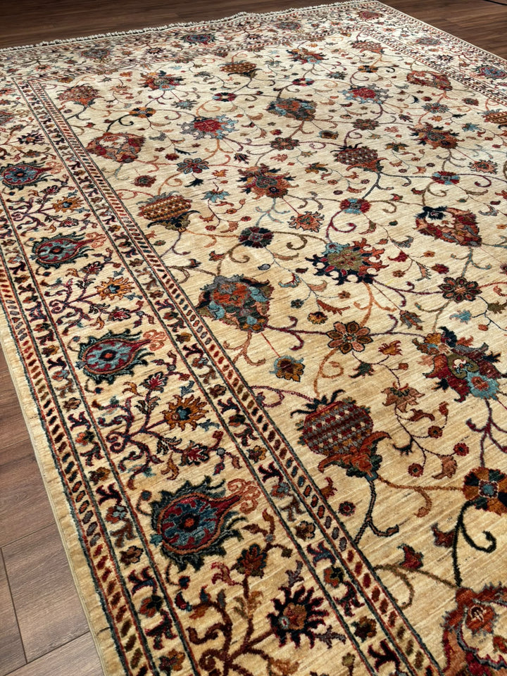 Sultani Binbirgece Orijinal El Dokuması Bej Kök Boya Yün Halı 251x344 8.63 Metrekare - 9x12 ft