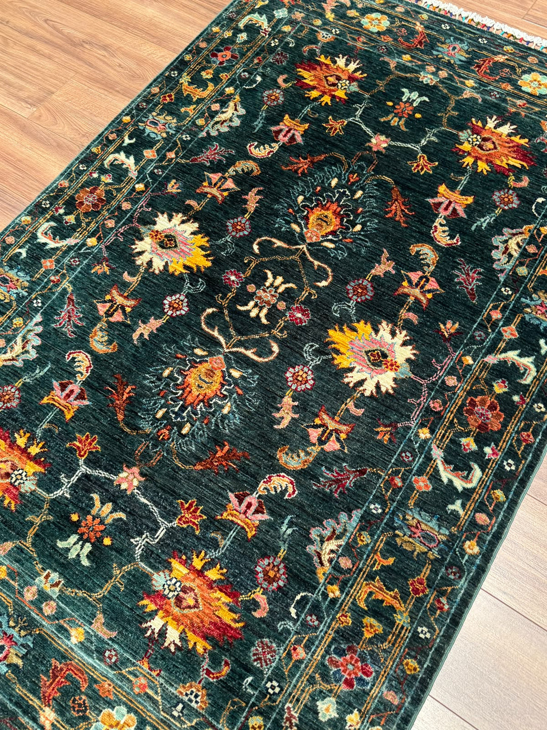 Sultani Binbirgece Orijinal El Dokuması Yeşil Kök Boya Yün Halı 124x190 2.36 Metrekare - 4x6 ft