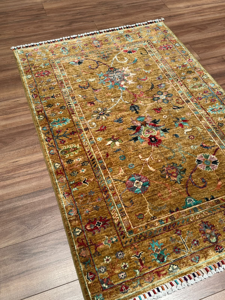 Sultani Binbirgece Orijinal El Dokuması Yeşil Kök Boya Yün Halı 102x150 1.53 Metrekare - 3x5 ft