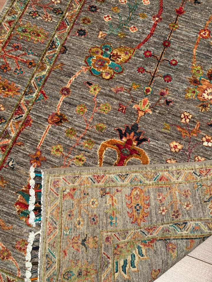 Sultani Çiçekli Orijinal El Dokuması Gri Kök Boya Yün Halı 104x151 1.57 Metrekare - 3x5 ft