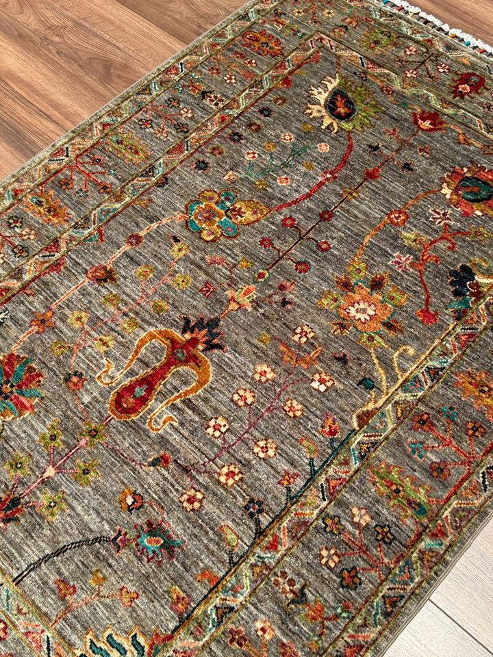 Sultani Çiçekli Orijinal El Dokuması Gri Kök Boya Yün Halı 104x151 1.57 Metrekare - 3x5 ft