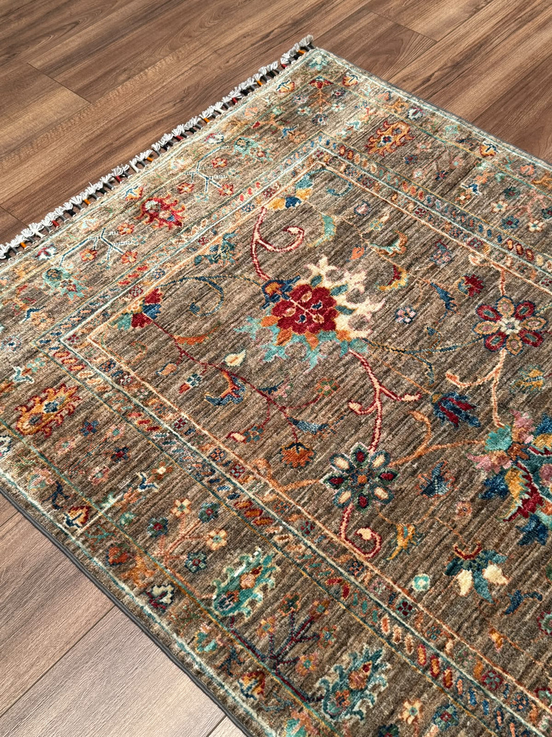 Sultani Binbirgece Orijinal El Dokuması Toprak Kök Boya Yün Halı 103x154 1.59 Metrekare - 3x5 ft