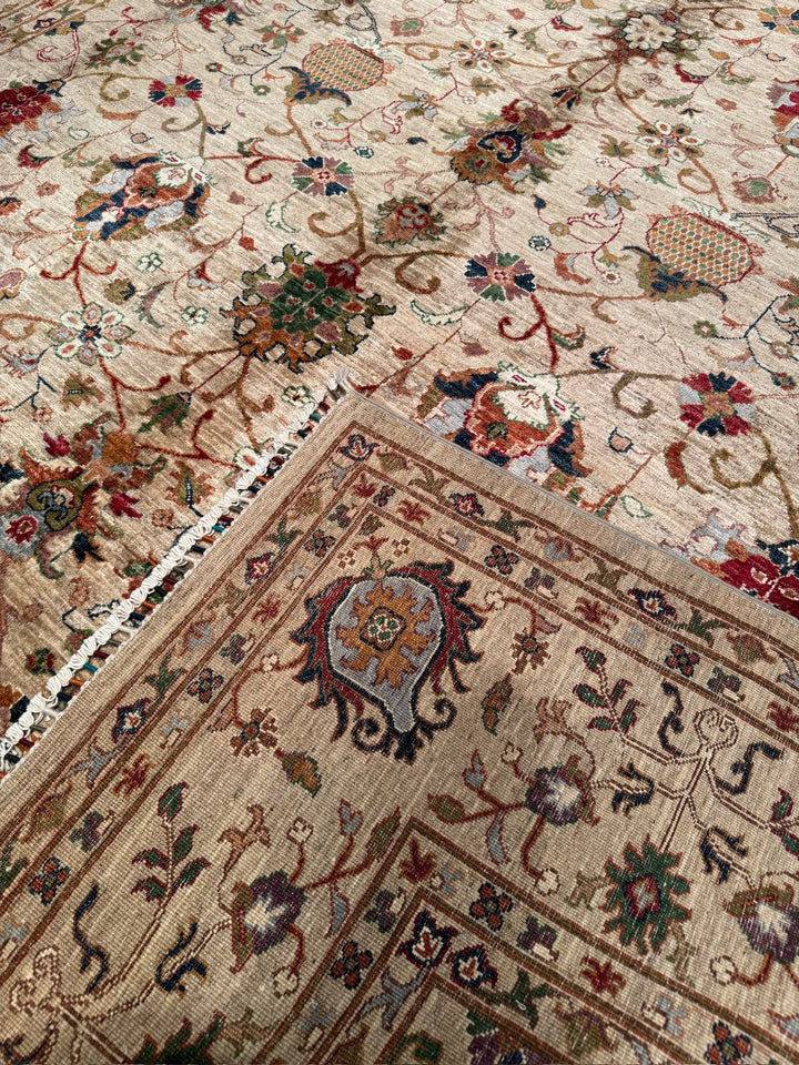 Sultani Binbirgece Orijinal El Dokuması Bej Kök Boya Yün Halı 269x364 9.79 Metrekare - 8x12 ft