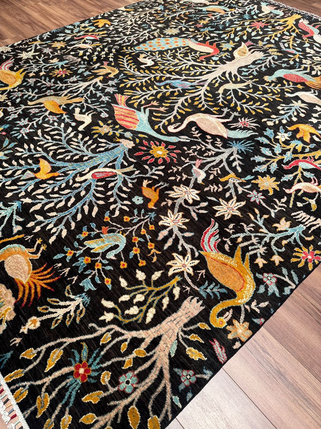 Kuş Orijinal El Dokuması Siyah Kök Boya Yün Halı 241x301 7.25 Metrekare - 8x10 ft