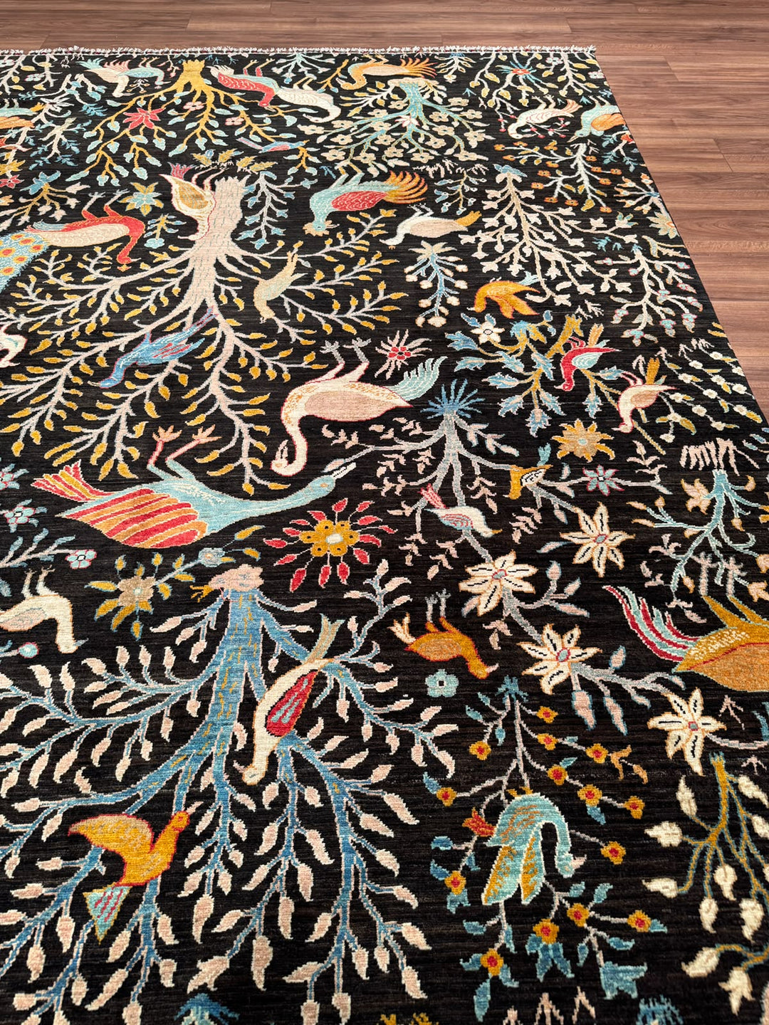 Kuş Orijinal El Dokuması Siyah Kök Boya Yün Halı 241x301 7.25 Metrekare - 8x10 ft