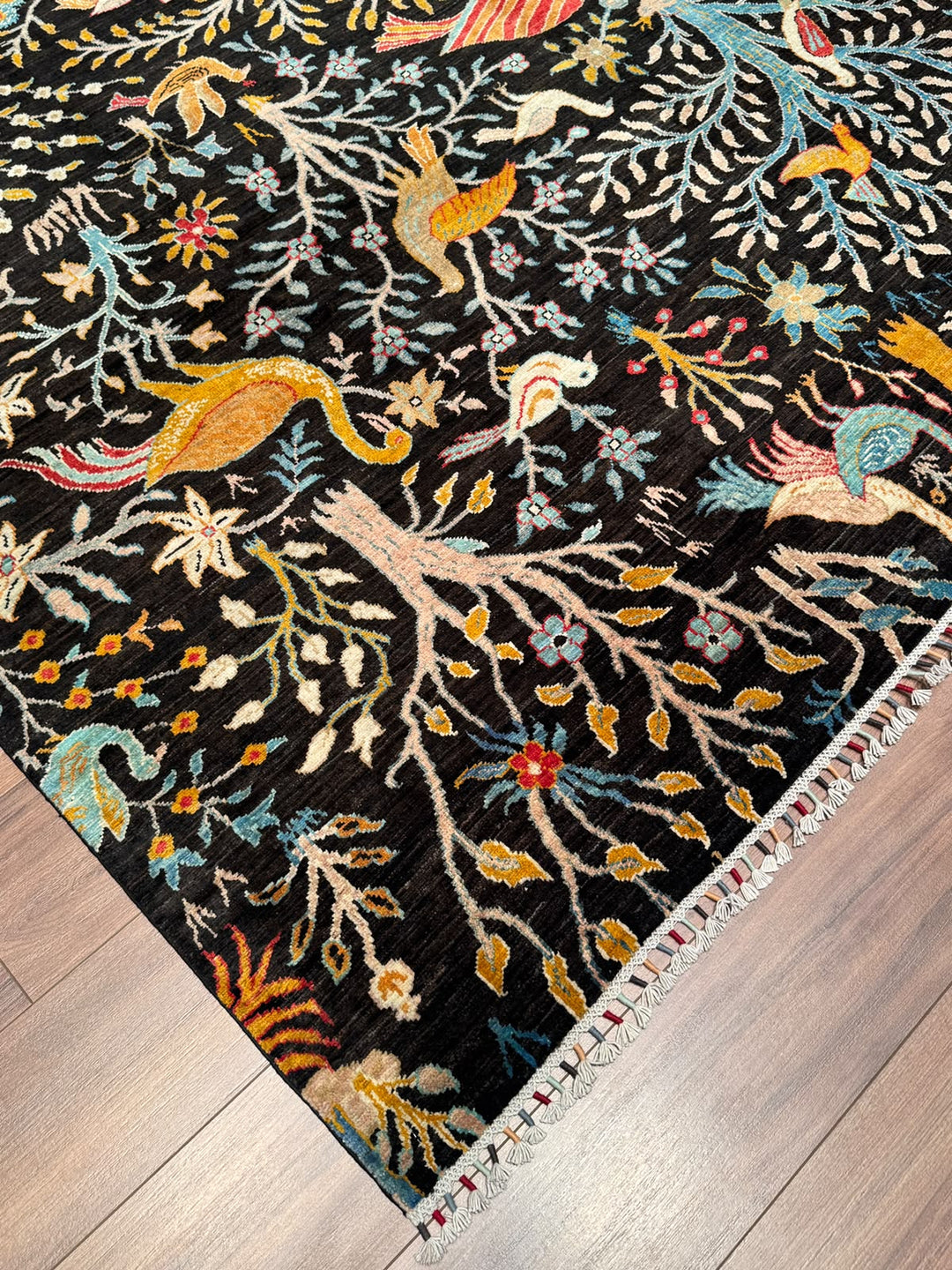 Kuş Orijinal El Dokuması Siyah Kök Boya Yün Halı 241x301 7.25 Metrekare - 8x10 ft