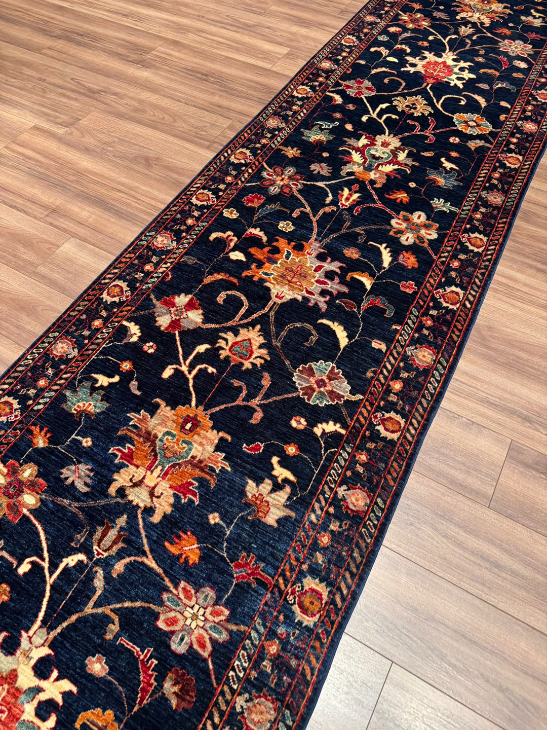 Sultani Binbirgece Yolluk Orijinal El Dokuması Lacivert Kök Boya Yün Halı 100x406 4.06 Metrekare - 3x12 ft