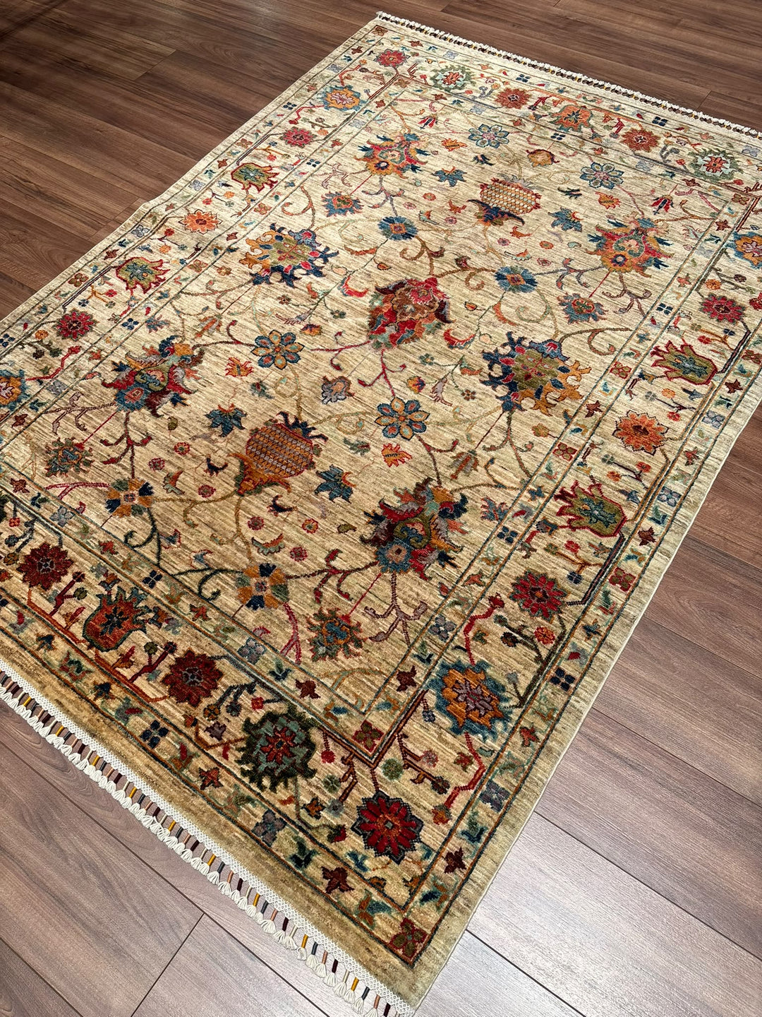 Sultani Binbirgece Orijinal El Dokuması Bej Kök Boya Yün Halı 151x205 3.10 Metrekare - 5x6 ft