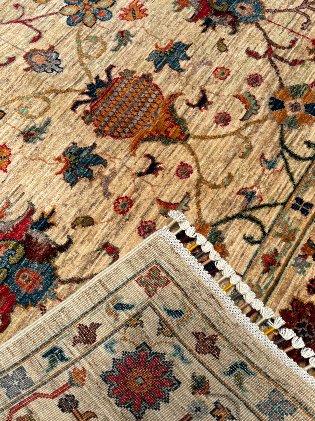 Sultani Binbirgece Orijinal El Dokuması Bej Kök Boya Yün Halı 151x205 3.10 Metrekare - 5x6 ft