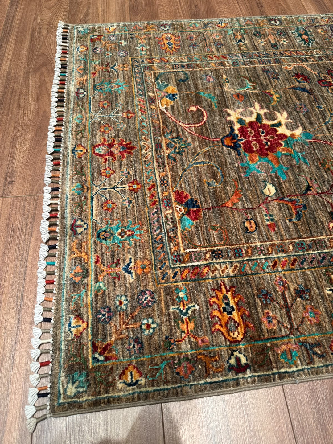 Sultani Binbirgece Orijinal El Dokuması Toprak Kök Boya Yün Halı 101x154 1.56 Metrekare - 3x5 ft