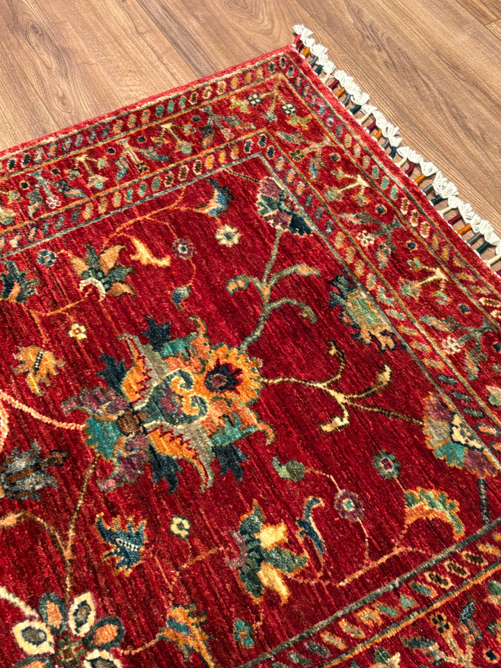 Sultani Binbirgece Orijinal El Dokuması Kırmızı Kök Boya Yün Halı 0.83x114 0.95 Metrekare - 3x5 ft