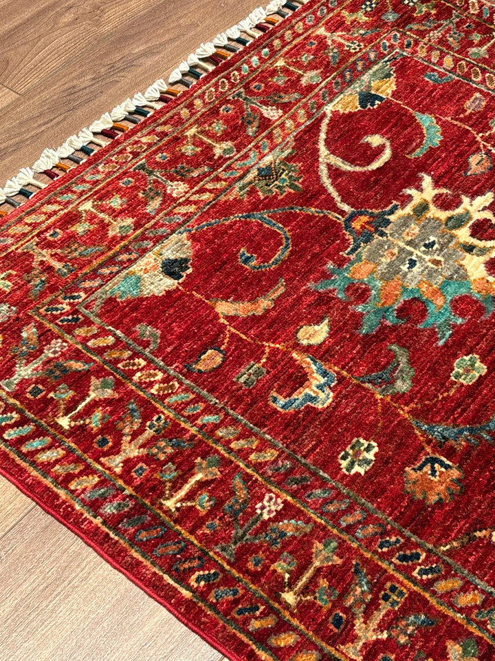 Sultani Binbirgece Orijinal El Dokuması Kırmızı Kök Boya Yün Halı 0.83x114 0.95 Metrekare - 3x5 ft