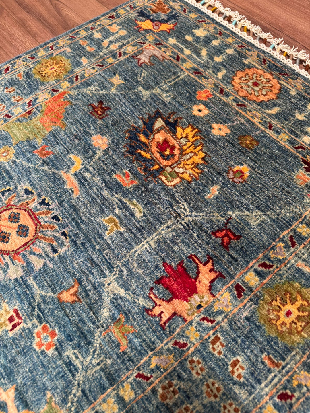Sultani Çiçekli Orijinal El Dokuması Mavi Kök Boya Yün Halı 0.79x115 0.91 Metrekare - 3x4 ft