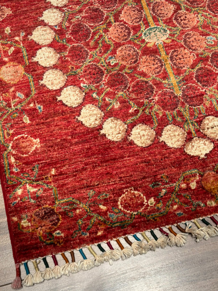 Nar Ağacı Yolluk Orijinal El Dokuması Kırmızı Kök Boya Yün Halı 0.82x312 2.56 Metrekare - 3x10 ft