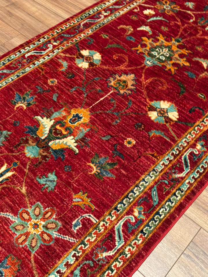 Sultani Binbirgece Yolluk Orijinal El Dokuması Kırmızı Kök Boya Yün Halı 0.86x299 2.57 Metrekare - 3x10 ft
