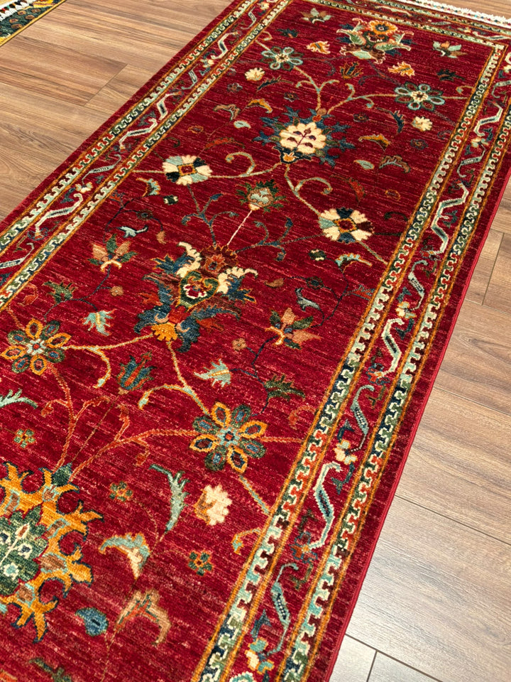 Sultani Binbirgece Yolluk Orijinal El Dokuması Kırmızı Kök Boya Yün Halı 0.86x299 2.57 Metrekare - 3x10 ft