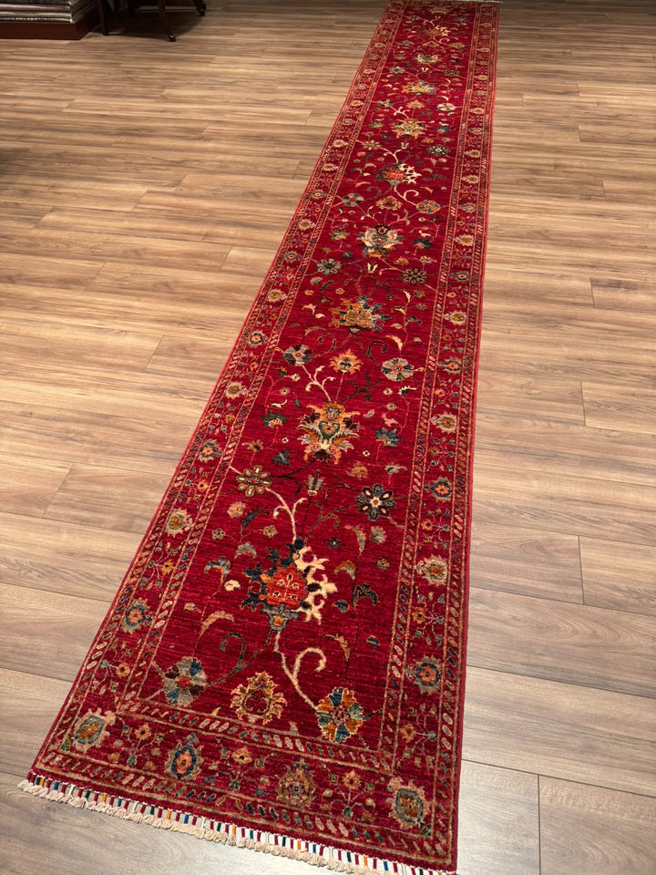 Sultani Binbirgece Uzun Yolluk Orijinal El Dokuması Kırmızı Kök Boya Yün Halı 0.80x538 4.30 Metrekare - 3x18 ft